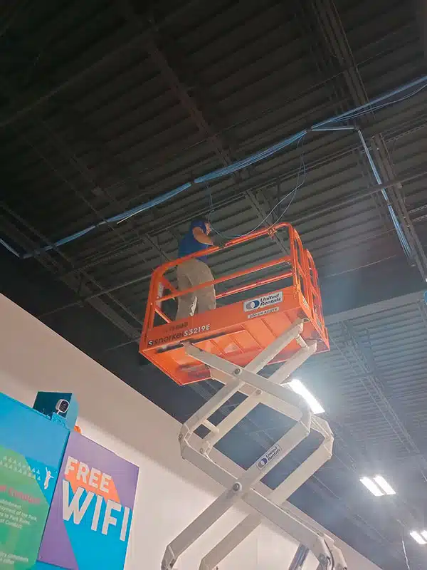 Commercial Electrician in Omaha